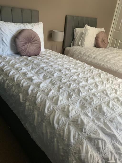 Home From Home, 3 Bedroom House In 하윅 외부 사진